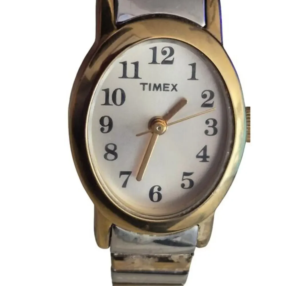 Vintage Women’s Timex Watch Two Tone Metal Bracelet Analog‎ New Battery